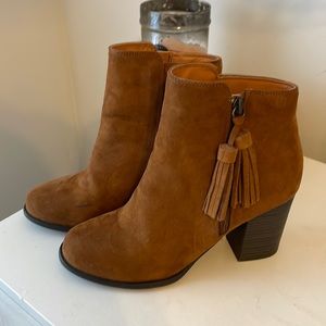 Tan Booties with tassel
